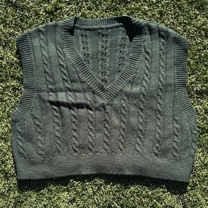 SHEIN Green Cable Knit Sweater Vest